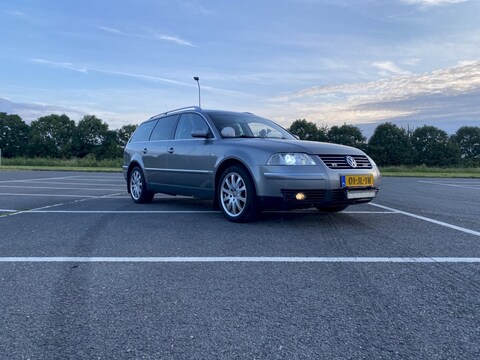 Volkswagen Passat Variant 2.3 V5 4Motion Highline