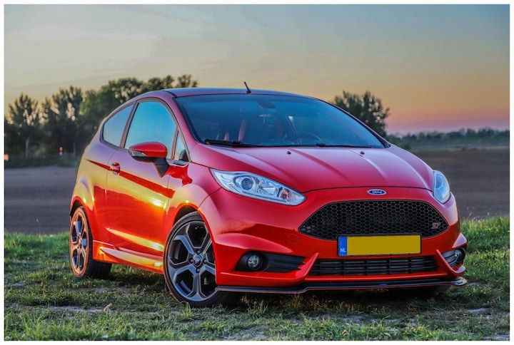 Ford Fiesta 1.6 EcoBoost ST2 (2016)