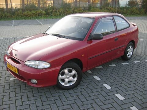 Hyundai Excel 1.3i GS (1998)