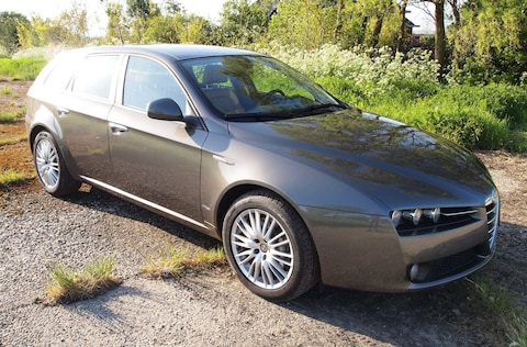 Alfa Romeo 159 Sportwagon 2.4 JTDm 20v Elegante (2008)