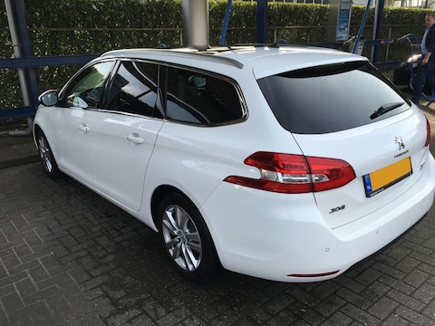 Peugeot 308 SW Blue Lease Executive 1.6 BlueHDi 120 (2014)