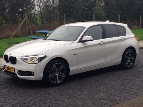 BMW 116d Executive (2014)