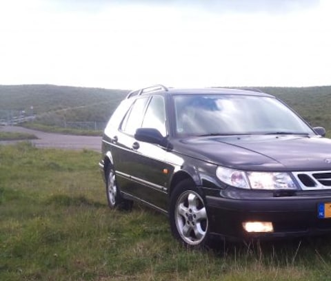 Saab 9-5 Estate 2.3 t SE (1999)