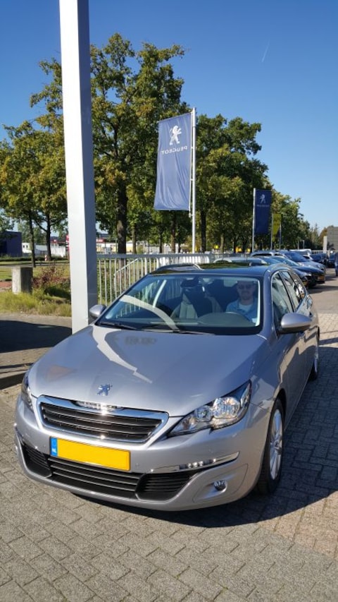 Peugeot 308 SW Blue Lease Executive Pack 1.6 BlueHDi (2015)