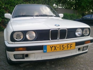 BMW 316i (1990)