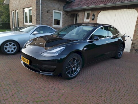Tesla Model 3 Long Range