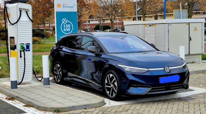 Volkswagen ID.7 Tourer 77kWh 286pk Pro Limited Edition (2025)