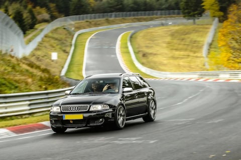 Audi RS4 Avant (2001)