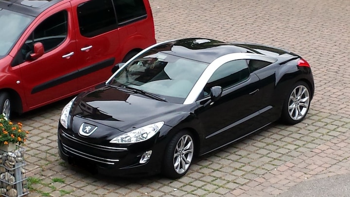 Peugeot RCZ 1.6 THP 155 (2012)