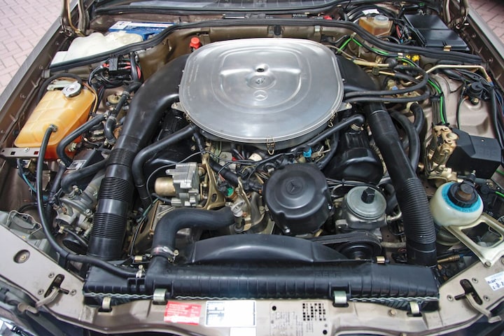 Mercedes-Benz 560 SEC