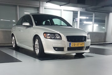 Volvo C30 2.0 Kinetic (2007)