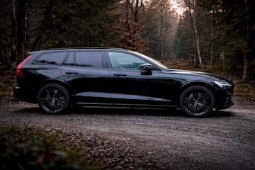 Volvo V60 T8 Plug-in Hybrid AWD Ultimate (2023)