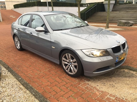 BMW 320d Dynamic Executive (2005)