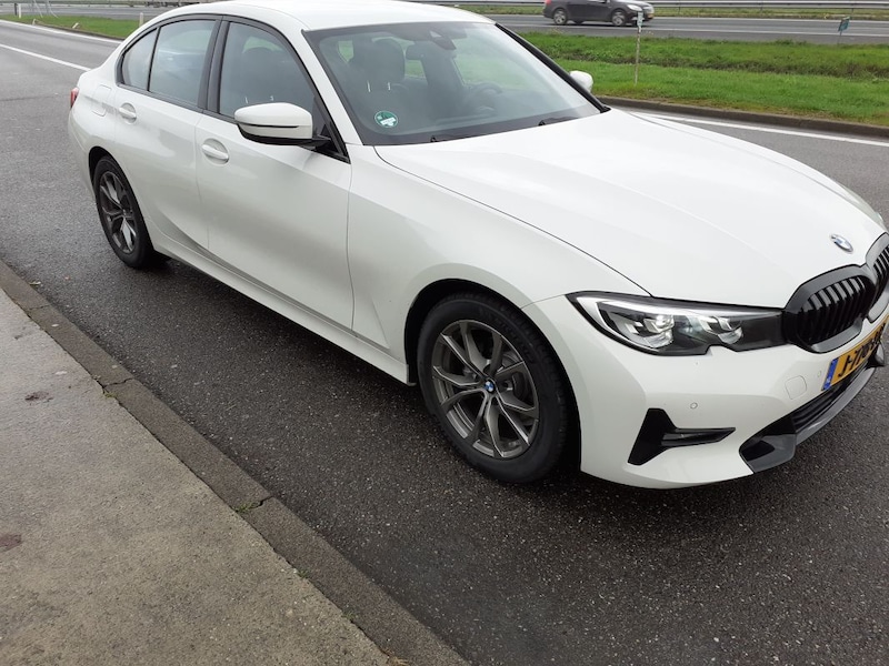 BMW 316d (2020)