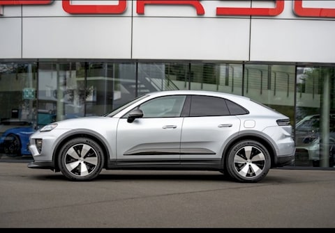 Porsche Macan Electric