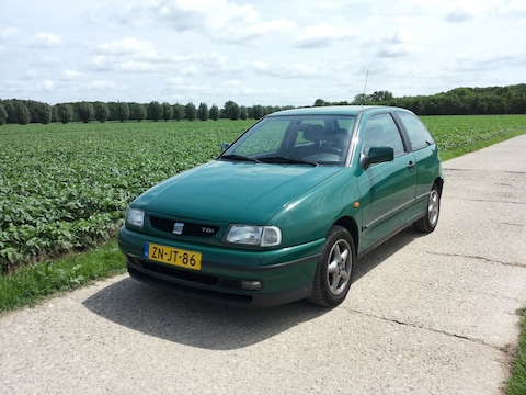 Seat Ibiza 1.9 TDi 90pk SXE (1999)