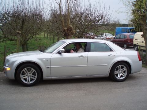 Chrysler 300C 2.7 V6 (2004)