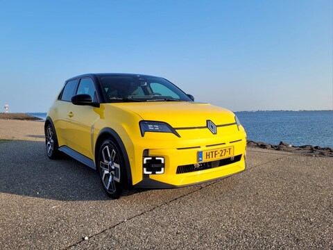 Renault 5 E-TECH comfort range techno