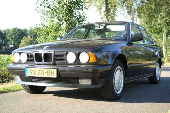 BMW 520i