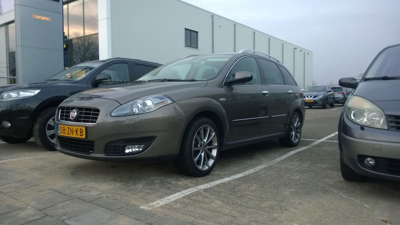 Fiat Croma 2.2 16v Corporate Premium (2008)