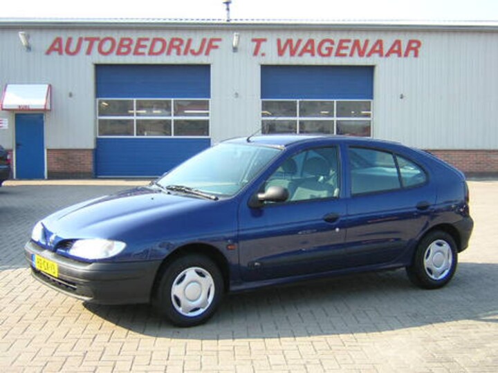 Renault Mégane RL 1.4e (1997)