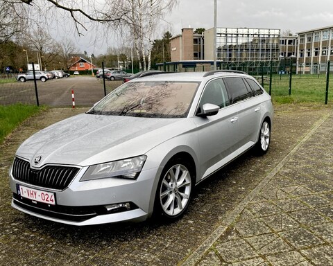 Skoda Superb Combi 2.0 TDI 150pk Greentech Ambition Business