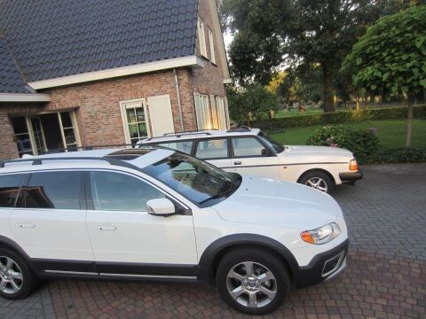 Volvo XC70 D5 AWD Summum (2008)