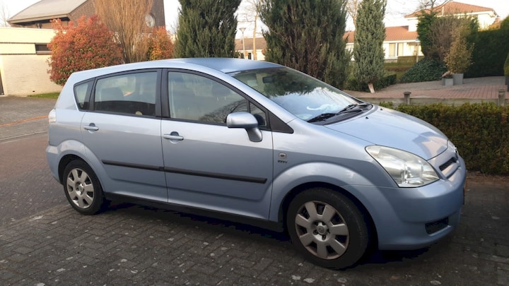 Toyota Corolla Verso 1.6 16v VVT-i Linea Terra (2004)