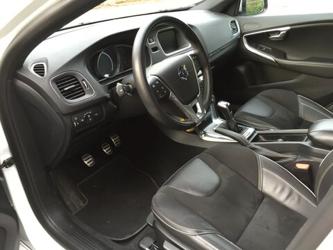 Volvo V40 D2 Business R-Design