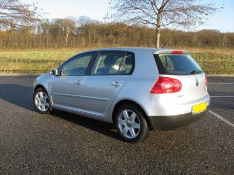 Volkswagen Golf 1.6 16V FSI Optive (2006)