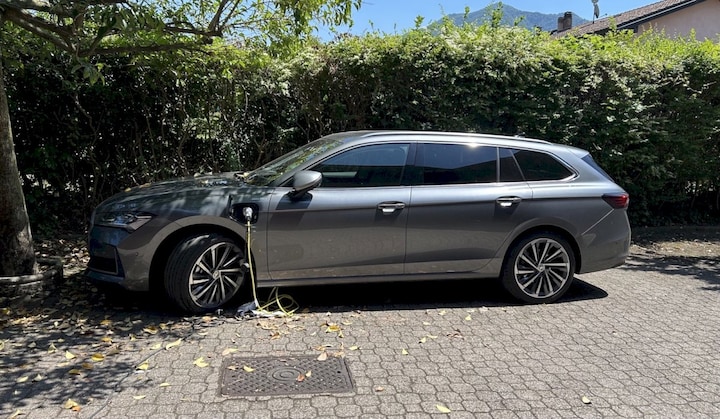 Skoda Superb (2024)