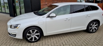 Volvo V60 D6 AWD Plugin-Hybrid Summum (2014)