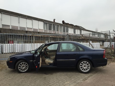Volvo S80 2.4 170pk (2000)