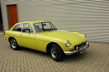 MG MGB - GT (1974)
