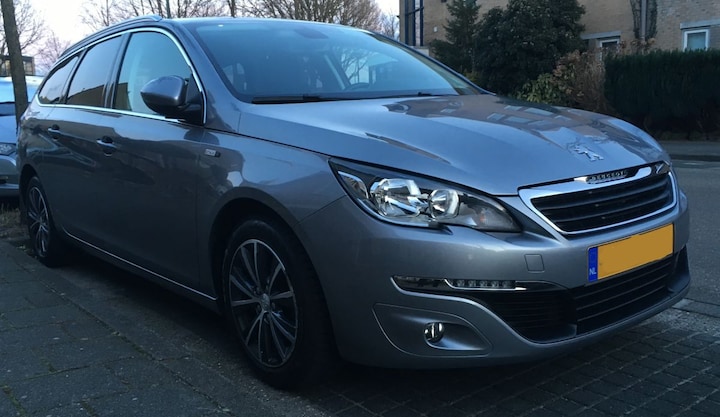 Peugeot 308 SW Style 1.2 PureTech 110 (2015)