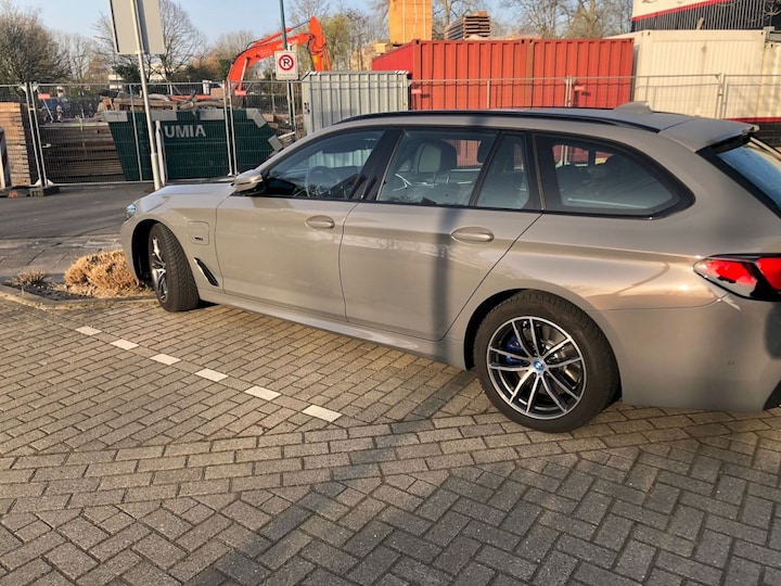 BMW 520e Touring Business Edition Plus (2022)