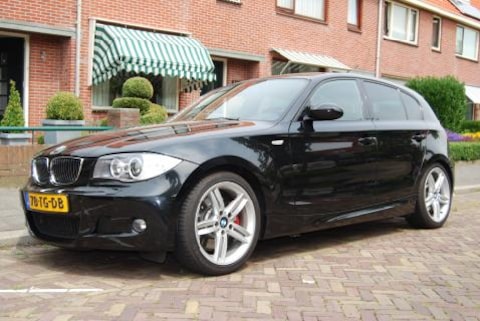 BMW 130i High Executive (2006)