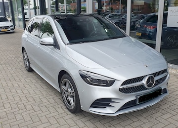 Mercedes-Benz B 250 e AMG Line (2023)