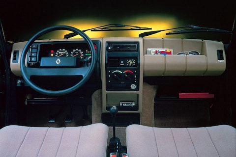 Renault 5 Automatic (1982)