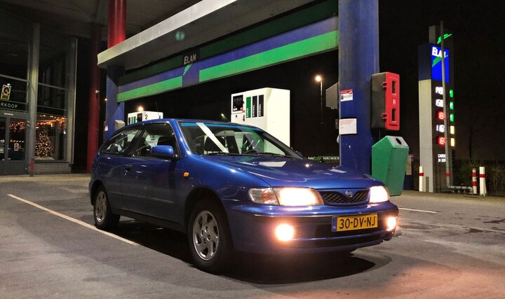 Nissan Almera 1.6 GX (2000)