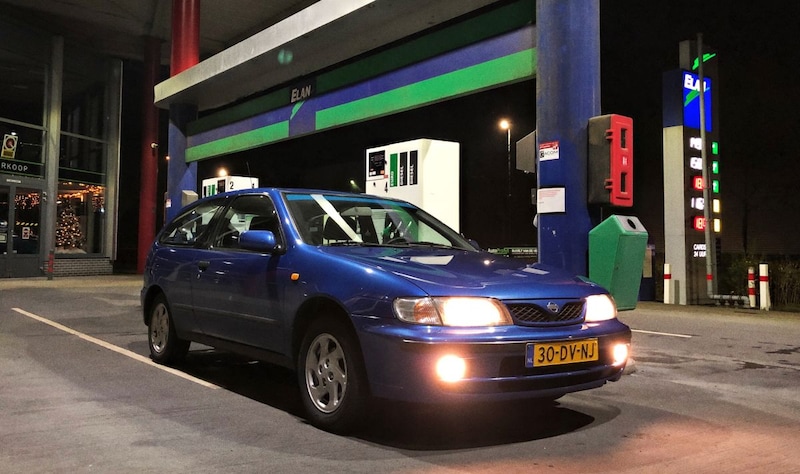 Nissan Almera 1.6 GX (2000)