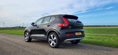 Volvo XC40 Recharge T4 Plug-in Hybrid Core
