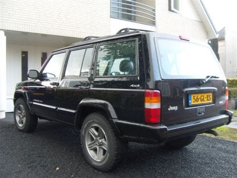 Jeep Cherokee 4.0i 60th Anniversary (2001)