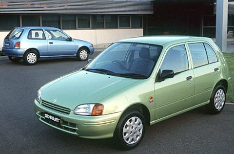 Toyota Starlet 1.3i (1998)