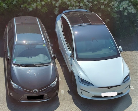Tesla Model X Long Range (2023)