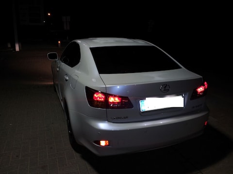 Lexus IS 220d Executive (2007)