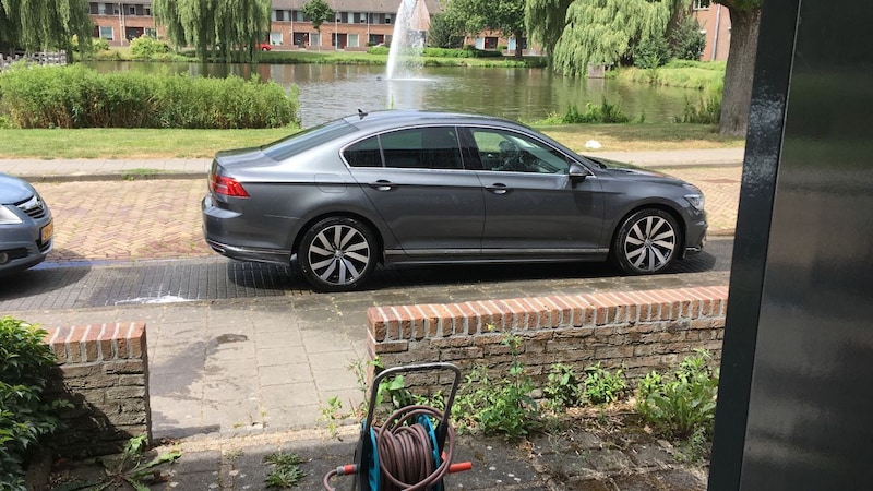 Volkswagen Passat 1.6 TDI 120pk Connected Series (2016)