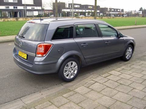 Opel Astra Stationwagon 1.7 CDTi 100pk Cosmo (2008)