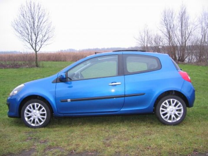 Renault Clio 1.6 16V Privilège