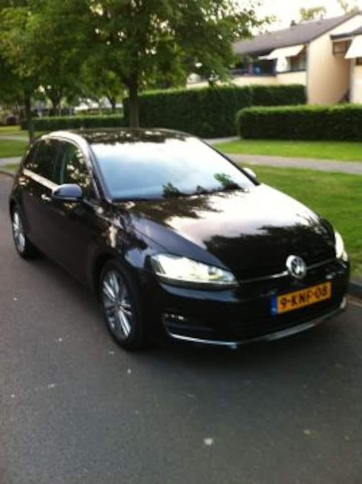 Volkswagen Golf 1.6 TDI 105pk Highline (2013)